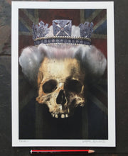 Load image into Gallery viewer, Queen - Open Ed A4