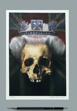 Load image into Gallery viewer, Queen - Open Ed A4